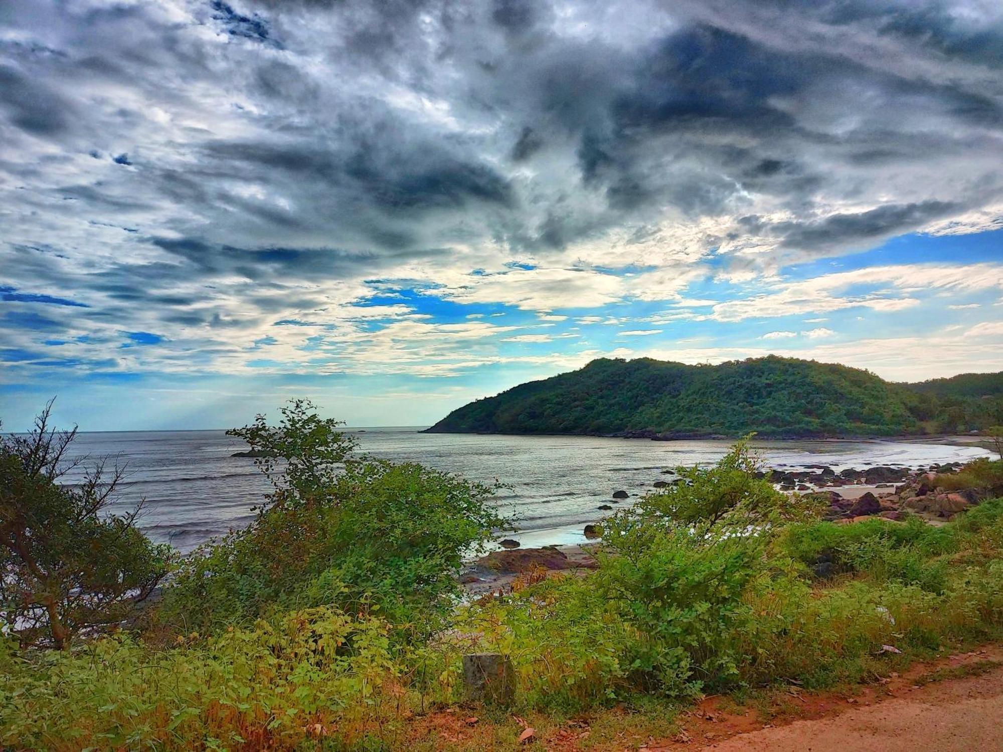 Navni Beach View Stay ゴカルナ エクステリア 写真